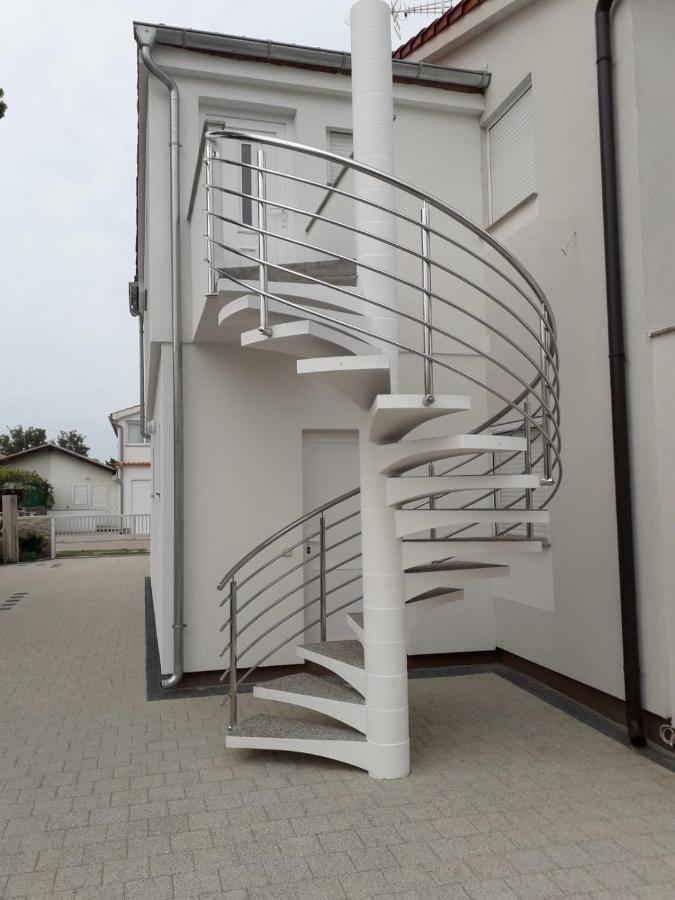 Haus Milana Appartement Nin Buitenkant foto