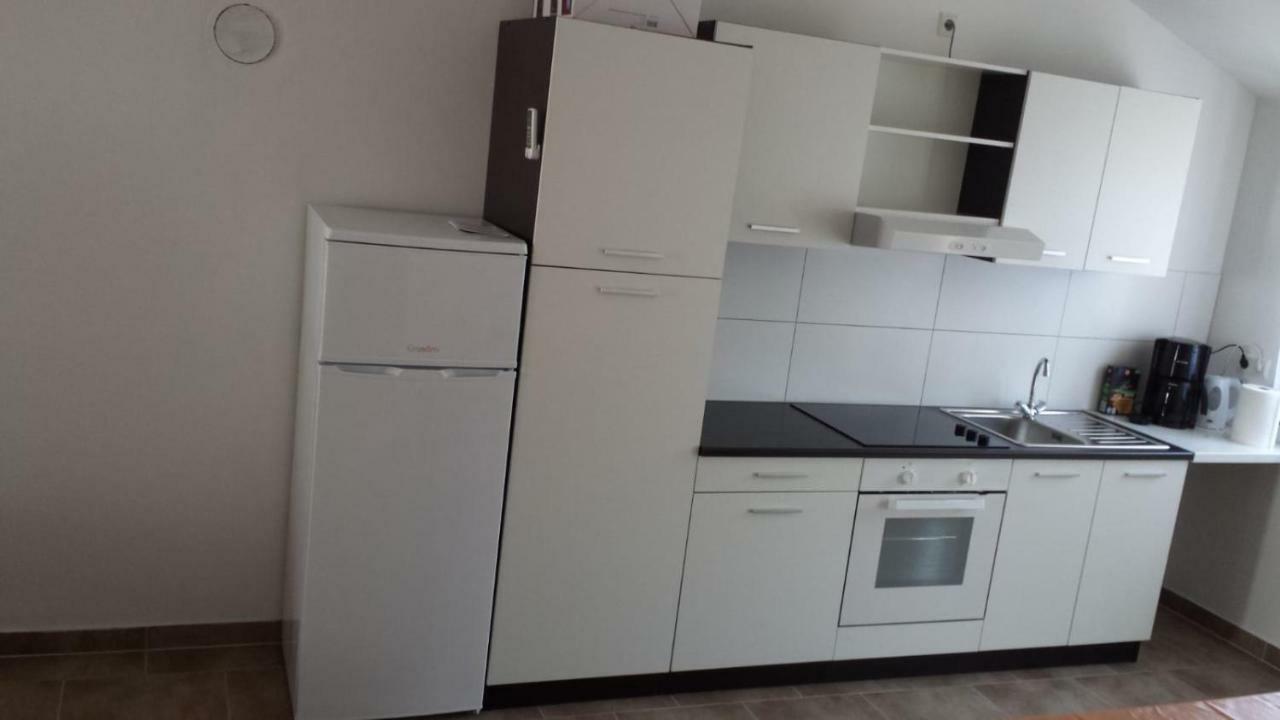 Haus Milana Appartement Nin Buitenkant foto